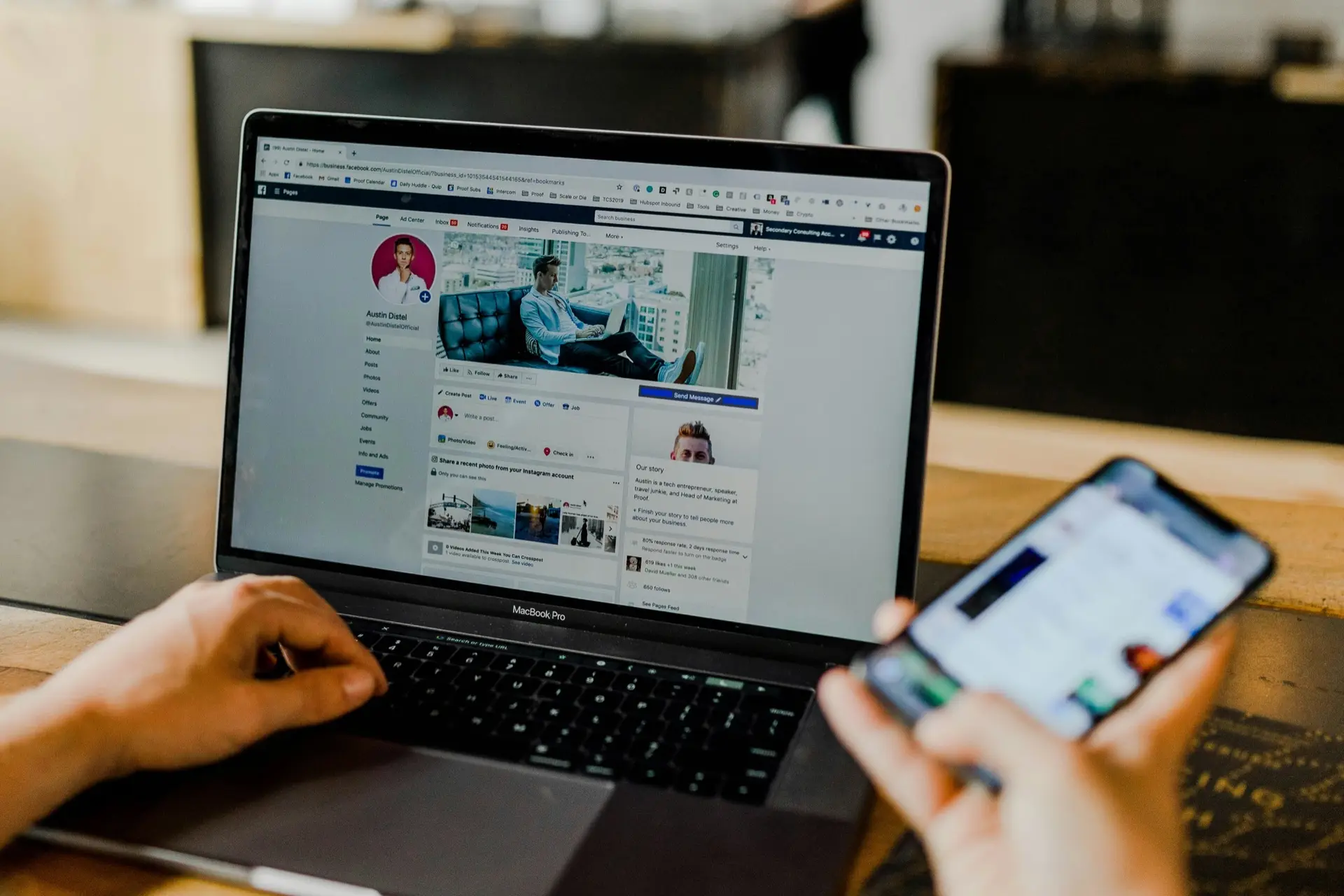 Boutique en ligne consultée sur ordinateur et smartphone — création e-commerce à Bruxelles